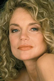 Dyan Cannon