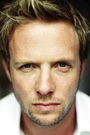 Rupert Penry-Jones