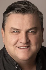 Simon Delaney