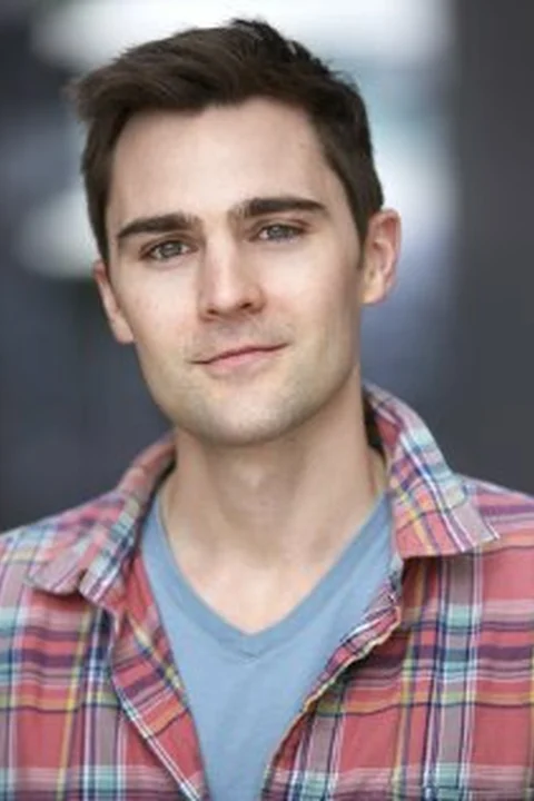 Nick Uhas