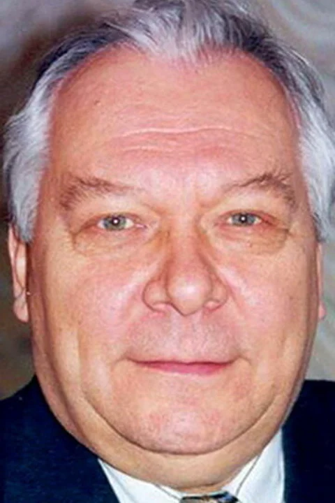 Владислав Казенин