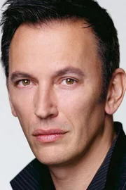 Steve Valentine