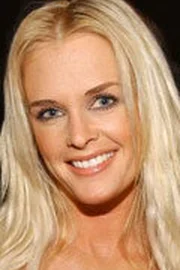 Kylie Bax