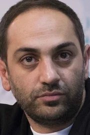 Payman Shadmanfar