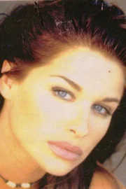 Bobbie Brown