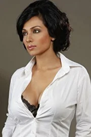 Flora Saini