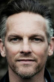 Barry Atsma
