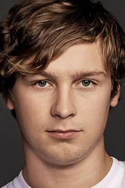 Logan Miller