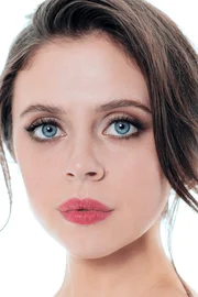 Bel Powley