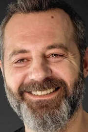 Altan Dönmez