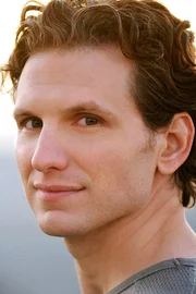Sebastian Arcelus