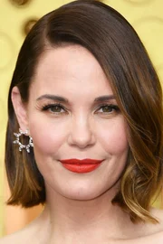 Leslie Bibb
