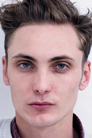 Eamon Farren