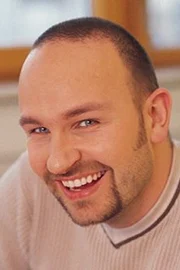 Dominik Kuhn
