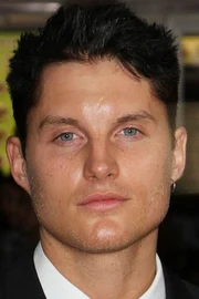 Toby Hemingway