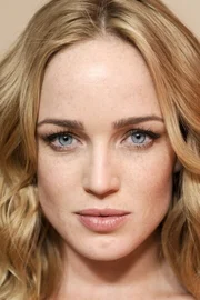 Caity Lotz