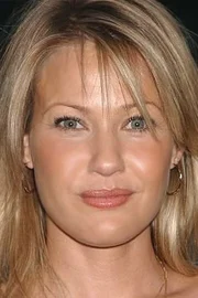 Joey Lauren Adams