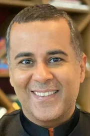 Chetan Bhagat