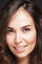 Esra Ronabar