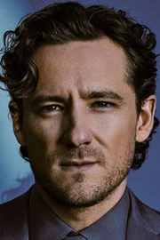 Lewis Pullman