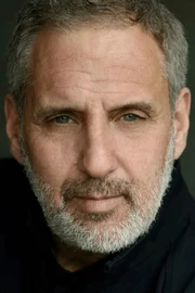 Vincent Riotta