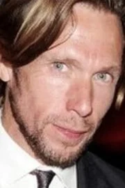 Magnus Fiennes