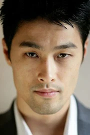 Johnny Tri Nguyen