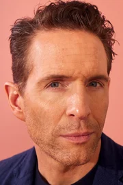 Glenn Howerton