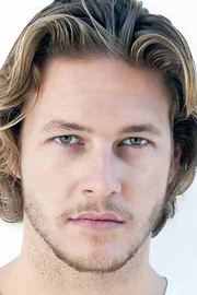 Luke Bracey