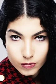 Alize Gördüm