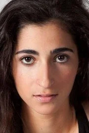 Alba Flores