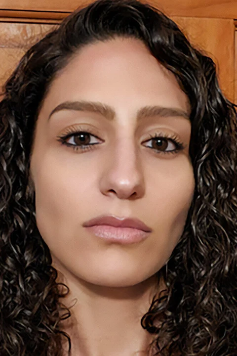 Victoria Lee Parella