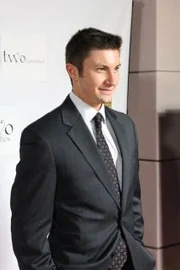 Chris Hayes
