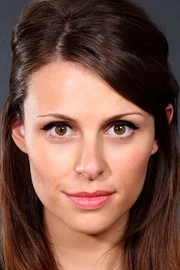 Ellie Taylor