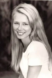 Nicole Taylor Hart