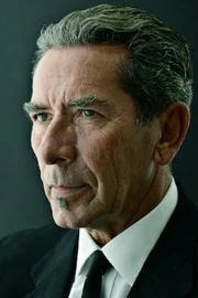 Juergen J. Straub