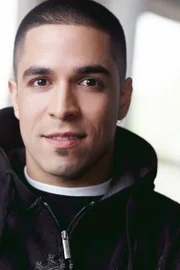 Elias Edraki