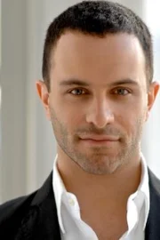 Aaron Costa Ganis