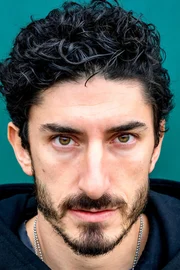 Nadiv Molcho