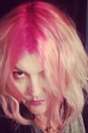 Lizz Wolf