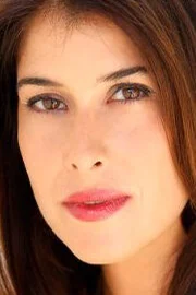 Krizia Bajos