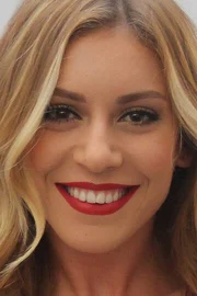 Sinem Kobal