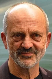 Jacek Koman