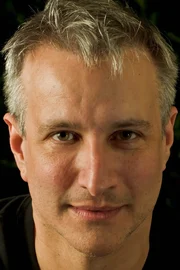 Bronson Pinchot