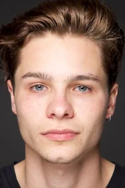 Toby Wallace