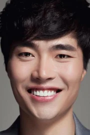 Yoon Ji-wook