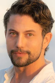 Jackson Rathbone