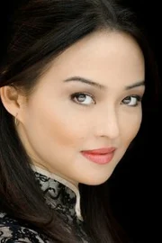 Elizabeth Tan