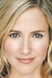 Ellie Knaus