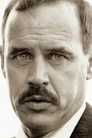 Geoffrey Lewis